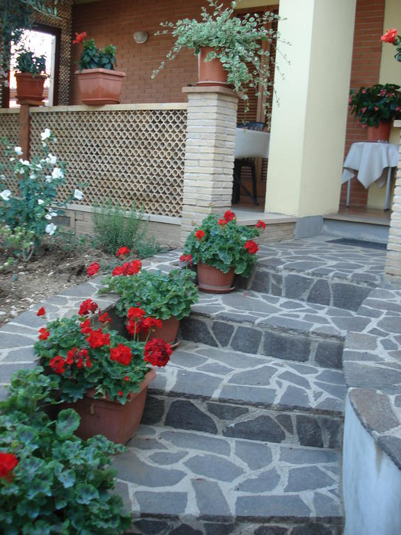 Bed & Breakfast Ciancaleoni Rivotorto Exterior photo