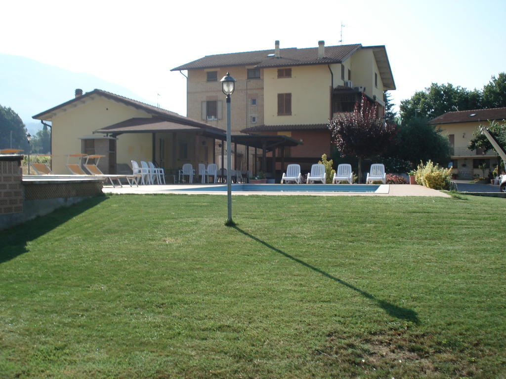Bed & Breakfast Ciancaleoni Rivotorto Exterior photo